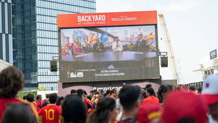 RECORD DATE NOT STATED Argentina and Spain Fans Bring World Cup Fever to Hudson Yards Watch Party (NEW)Argentina and Spain Fans Bring World Cup Fever to Hudson Yards Watch Party. July19,2026,Hudson Yard, New York,USA. Fans of Argentina and Spain filled Hudson Yards with energy and excitement ahead of the FIFA World Cup, WM, Weltmeisterschaft, Fussball final. Waving flags, singing chants, and proudly wearing their team colors, supporters from both nations created a vibrant atmosphere as they gathered to watch and celebrate one of football s biggest matches. Credit: Jorge Estrellado Thenews2(Foto: Jorge Estrellado Thenews2 imago images) SPO  Copyright: xJorgexEstrelladox