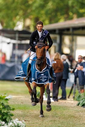 RIESENBECK - Longines Global Champions Tour of Riesenbeck 2026, RIESENBECK - Longines Global Champions Tour of Riesenbeck 2026 BETTENDORF Victor (LUX), Gibbs Un Prince Siegerehrung Prize giving ceremony Longines GCT Grand Prix of Riesenbeck CSI5* - Int. jumping competition against the clock with jump-off (1.60 m) Riesenbeck, Riesenbeck International 19. July 2026 - *** RIESENBECK Longines Global Champions Tour of Riesenbeck 2026, RIESENBECK Longines Global Champions Tour of Riesenbeck 2026 BETTENDORF Victor LUX, Gibbs Un Prince Prize-giving ceremony Longines GCT Grand Prix of Riesenbeck CSI5* International show jumping competition against the clock with a jump-off 1 60 m Riesenbeck, Riesenbeck International July 19, 2026