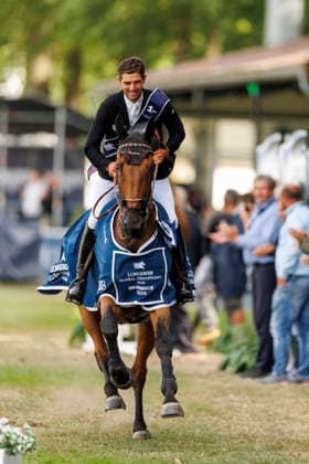 RIESENBECK - Longines Global Champions Tour of Riesenbeck 2026, RIESENBECK - Longines Global Champions Tour of Riesenbeck 2026 BETTENDORF Victor (LUX), Gibbs Un Prince Siegerehrung Prize giving ceremony Longines GCT Grand Prix of Riesenbeck CSI5* - Int. jumping competition against the clock with jump-off (1.60 m) Riesenbeck, Riesenbeck International 19. July 2026 - *** RIESENBECK Longines Global Champions Tour of Riesenbeck 2026, RIESENBECK Longines Global Champions Tour of Riesenbeck 2026 BETTENDORF Victor LUX, Gibbs Un Prince Prize-giving ceremony Longines GCT Grand Prix of Riesenbeck CSI5* International show jumping competition against the clock with a jump-off 1 60 m Riesenbeck, Riesenbeck International July 19, 2026