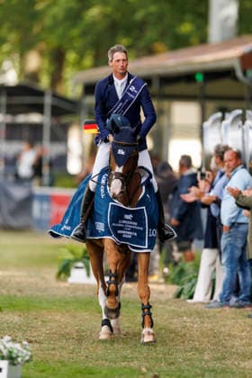 RIESENBECK - Longines Global Champions Tour of Riesenbeck 2026, RIESENBECK - Longines Global Champions Tour of Riesenbeck 2026 DEUSSER Daniel (GER), Pepita van T Meulenhof BR Siegerehrung Prize giving ceremony Longines GCT Grand Prix of Riesenbeck CSI5* - Int. jumping competition against the clock with jump-off (1.60 m) Riesenbeck, Riesenbeck International 19. July 2026 - *** RIESENBECK Longines Global Champions Tour of Riesenbeck 2026, RIESENBECK Longines Global Champions Tour of Riesenbeck 2026 DEUSSER Daniel GER, Pepita van T Meulenhof BR Prize-giving ceremony Longines GCT Grand Prix of Riesenbeck CSI5* International show jumping competition against the clock with jump-off 1 60 m Riesenbeck, Riesenbeck International, July 19, 2026