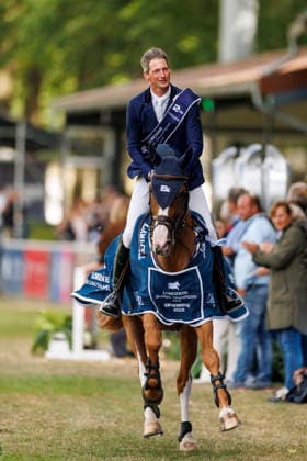 RIESENBECK - Longines Global Champions Tour of Riesenbeck 2026, RIESENBECK - Longines Global Champions Tour of Riesenbeck 2026 DEUSSER Daniel (GER), Pepita van T Meulenhof BR Siegerehrung Prize giving ceremony Longines GCT Grand Prix of Riesenbeck CSI5* - Int. jumping competition against the clock with jump-off (1.60 m) Riesenbeck, Riesenbeck International 19. July 2026 - *** RIESENBECK Longines Global Champions Tour of Riesenbeck 2026, RIESENBECK Longines Global Champions Tour of Riesenbeck 2026 DEUSSER Daniel GER, Pepita van T Meulenhof BR Prize-giving ceremony Longines GCT Grand Prix of Riesenbeck CSI5* International show jumping competition against the clock with jump-off 1 60 m Riesenbeck, Riesenbeck International, July 19, 2026