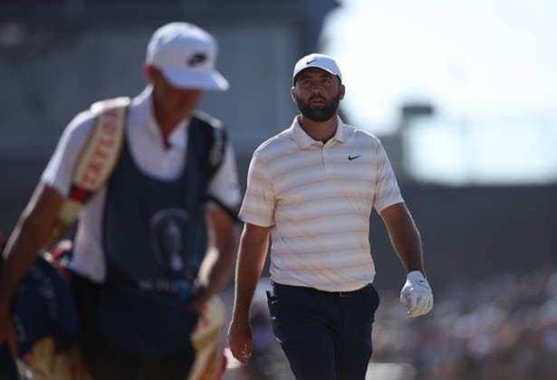 154th Open Golf Championships - Round 4 Scottie Scheffler of the USA walks onto the 18th green during the fourth round of the British Open Golf Championships at Royal Birkdale in Southport, Britain, 19 July 2026. SOUTHPORT UNITED KINGDOM  Copyright: xADAMxVAUGHANx