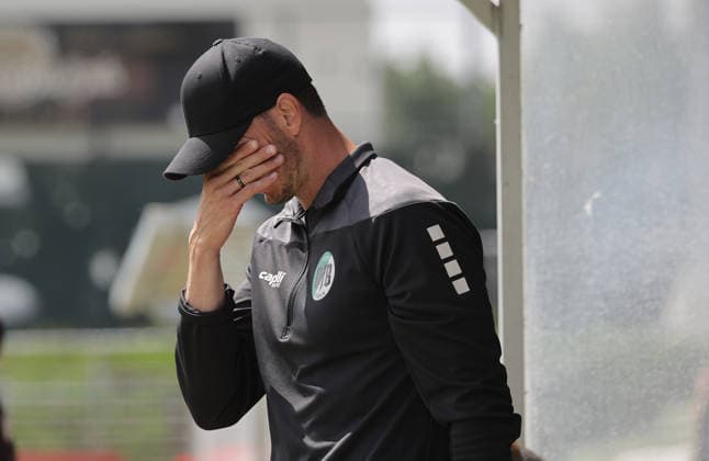 Trainer Kevin Rodewald (VfB Luebeck) Fussball, Herren, Saison 2026 2027, SHFV-Pokal Achtelfinale, VfB Luebeck gegen Kaltenkirchener TS , 4-1 DFL REGULATIONS PROHIBIT ANY USE OF PHOTOGRAPHS AS IMAGE SEQUENCES AND OR QUASI-VIDEO. *** Coach Kevin Rodewald, VfB Lübeck Soccer, Men s Team, 2026–2027 Season, SHFV Cup Round of 16, VfB Lübeck vs. Kaltenkirchener TS, 4–1. DFL regulations prohibit any use of photographs as image sequences and or quasi-video.