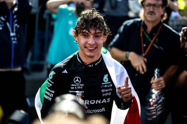 F1 - BELGIAN GRAND PRIX 2026 KIMI ANTONELLI Andrea (ita), Mercedes AMG F1 Team W16, portrait, Mercedes AMG F1 Team team picture, celebration during the Formula 1 Belgian Grand Prix 2026, 10th round of the 2026 Formula One World Championship, WM, Weltmeisterschaft from July 17 to 19, 2026 on the Circuit de Spa-Francorchamps, in Stavelot, Belgium - StavelotBelgium  Copyright: xALBERTOxVIMERCATIx