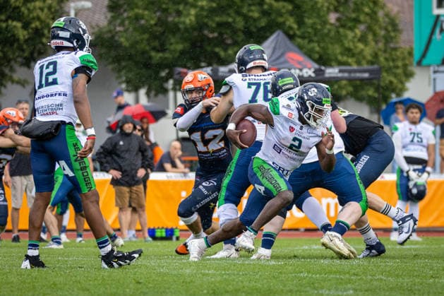 J˜vonte Davis (Straubing Spiders, 02 Running Back) ifm Razorbacks Ravensburg vs Straubing Spiders, American Football, German Football League, Week 11, 2026, 19.07.2026, Weingarten TeleData Stadion am Lindenhof Baden Württemberg Germany Copyright: xFootxBowl SebastianxJustx