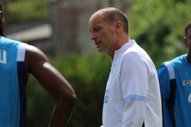 July 19, 2026, Dimaro Folgarida, Trento, Italy: Massimiliano Allegri coach of Napoli during a training session on Day of the preseason camp of SSC Napoli at stadio Carciato in Dimaro Folgarida, Trento, Italy, on July 19, 2025. Dimaro Folgarida Italy - ZUMAl131 20260719_zsp_l131_011 Copyright: xCiroxDexLucax