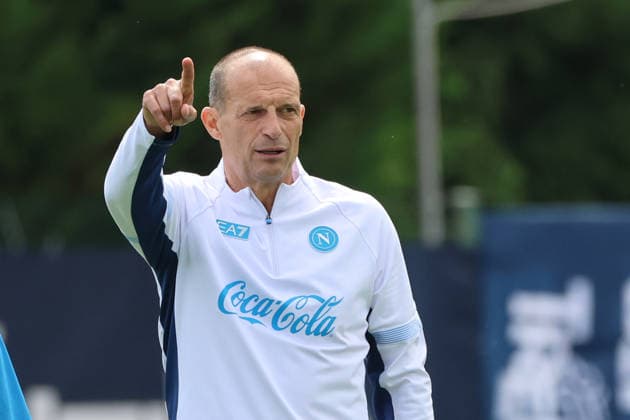 July 19, 2026, Dimaro Folgarida, Trento, Italy: Massimiliano Allegri coach of Napoli during a training session on Day of the preseason camp of SSC Napoli at stadio Carciato in Dimaro Folgarida, Trento, Italy, on July 19, 2025. Dimaro Folgarida Italy - ZUMAl131 20260719_zsp_l131_016 Copyright: xCiroxDexLucax