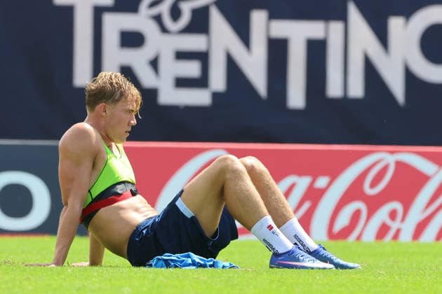 July 19, 2026, Dimaro Folgarida, Trento, Italy: nRasmus Hojlund of Napoli during a training session on Day of the preseason camp of SSC Napoli at stadio Carciato in Dimaro Folgarida, Trento, Italy, on July 19, 2025. SSC Napoli Training Camp -  - ZUMAl131 20260719_zsp_l131_029 Copyright: xCiroxDexLucax