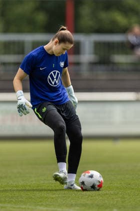 Fußball I Frauen I Testspiel I SV Meppen 1912 e.V. - VfL Wolfsburg I 19.07.2026 Stina Johannes (1, VfL Wolfsburg) Herzlake Hasetalstadion Niedersachsen Deutschland *** Soccer I Women I Friendly Match I SV Meppen 1912 e.V. vs. VfL Wolfsburg I July 19, 2026 Stina Johannes 1, VfL Wolfsburg Herzlake Hasetalstadion Lower Saxony Germany Copyright: xLobeca CedricxSiefkerx