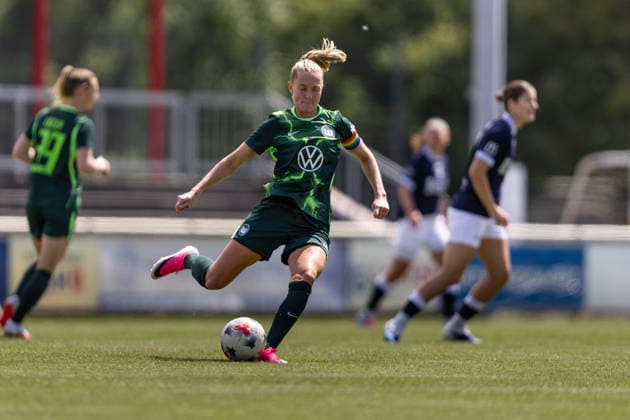 Fußball I Frauen I Testspiel I SV Meppen 1912 e.V. - VfL Wolfsburg I 19.07.2026 Janina Minge (6, VfL Wolfsburg) Herzlake Hasetalstadion Niedersachsen Deutschland *** Soccer I Women I Friendly Match I SV Meppen 1912 e.V. vs. VfL Wolfsburg I July 19, 2026 Janina Minge 6, VfL Wolfsburg Herzlake Hasetalstadion Lower Saxony Germany Copyright: xLobeca CedricxSiefkerx