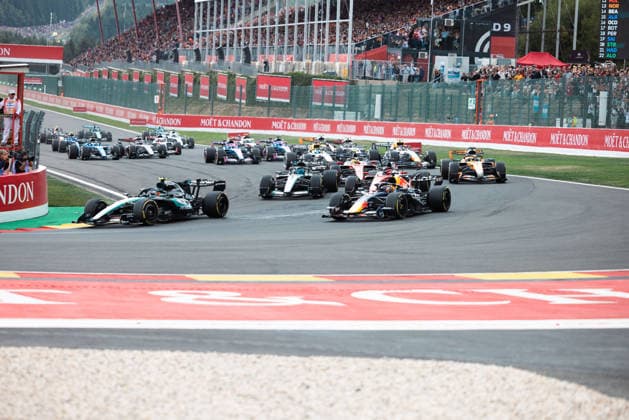 Formula One GP Spa Francorchamps, Belgium. Sunday, July 19, 2026 Andrea Kimi Antonelli 12, Mercedes-AMG Petronas F1 Team and Max VERSTAPPEN 3, Oracle Red Bull Racing and George Russell 63, Mercedes-AMG Petronas F1 Team - Start of the race.; Formula One GP Spa Francorchamps, Belgium. Sunday, July 19, 2026 *** Formula One Grand Prix at Spa-Francorchamps, Belgium, Sunday, July 19, 2026: Andrea Kimi Antonelli 12, Mercedes AMG Petronas F1 Team; Max VERSTAPPEN 3, Oracle Red Bull Racing; and George Russell 63, Mercedes AMG Petronas F1 Team. Start of the Formula One Grand Prix at Spa-Francorchamps, Belgium, Sunday, July 19, 2026 Copyright: xBEAUTIFULxSPORTS Erlhofx