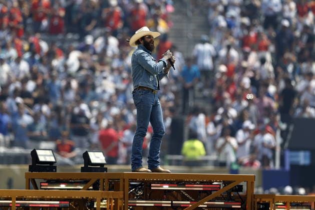 FIFA World Cup, WM, Weltmeisterschaft, Fussball 2026 final - Spain vs Argentina US singer Post Malone performs during the Closing Ceremony ahead of the FIFA World Cup 2026 final match Spain against Argentina, in East Rutherford, New Jersey, USA, 19 July 2026. EAST RUTHERFORD United States  Copyright: xWILLxOLIVERx