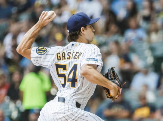 Milwaukee Brewers starting pitcher Robert Gasser throws in the first inning of the MLB, Baseball Herren, USA game between the Miami Marlins and the Milwaukee Brewers at American Family Field in Milwaukee, Wisconsin on Sunday July 19, 2026.  MIL20260719804 TANNENxMAURY