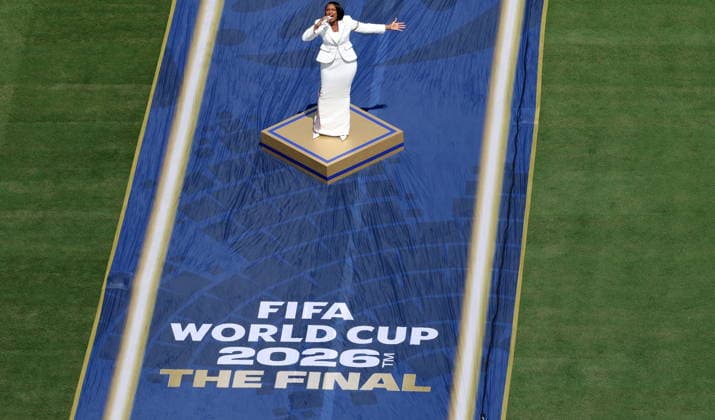 FIFA World Cup, WM, Weltmeisterschaft, Fussball 2026 final - Spain vs Argentina US singer Jennifer Hudson performs the US national anthem ahead of the FIFA World Cup 2026 final match Spain against Argentina, in New Jersey, USA, 19 July 2026. EAST RUTHERFORD United States  Copyright: xSARAHxYENESELx
