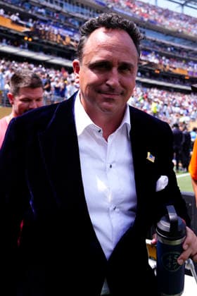 Spain v Argentina: Final - FIFA World Cup, WM, Weltmeisterschaft, Fussball 2026 Christopher Macchio looks on during the FIFA World Cup 2026 Final match between Winner Spain and Argentina at New York New Jersey Stadium on July 19, 2026 in East Rutherford, United States. East Rutherford NJ United States  Copyright: xJosexBretonx originalFilename:bretonhernandez-spainvar260719_np4ES.jpg