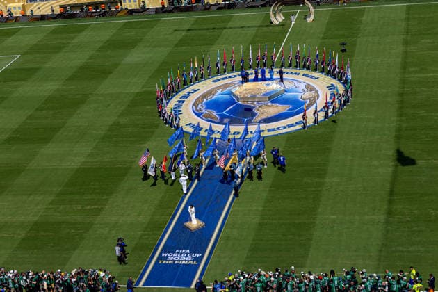Football - FIFA World Cup, WM, Weltmeisterschaft, Fussball 2026 - Final - Spain v Argentina NEW JERSEY, USA - Sunday, July 19, 2026: Emmy, Grammy, Oscar and Tony Award winner Jennifer Hudson sings the US National Anthem before the FIFA World Cup Final 2026 between Spain and Argentina at the Met Life Stadium. (Photo by David Rawcliffe Propaganda) EAST RUTHERFORD Met Life Stadium NEW JERSEY UNITED STATES OF AMERICA  Copyright: xDavidxRawcliffex P2026-07-19-Spain_Argentina-17