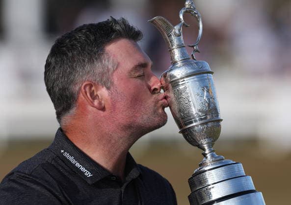 154th Open Golf Championships - Round 4 Ryan Fox of New Zealand kisses the Claret Jug after winning British Open Golf Championships at Royal Birkdale in Southport, Britain, 19 July 2026. SOUTHPORT UNITED KINGDOM  Copyright: xADAMxVAUGHANx