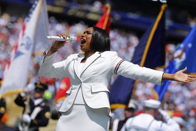 FIFA World Cup, WM, Weltmeisterschaft, Fussball 2026 final - Spain vs Argentina US singer Jennifer Hudson performs the US national anthem during the closing ceremony for the FIFA World Cup 2026 final match Spain against Argentina, in New Jersey, USA, 19 July 2026. EAST RUTHERFORD United States  Copyright: xCHRISTOPHERxNEUNDORFx