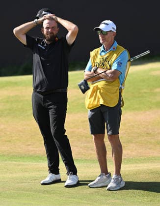 Shane Lowry (IRE) looks dejected on the 18th Green 154th Open Golf Championships, Royal Birkdale, Southport, UK - 19 Jul 2026Southport Royal Birkdale United Kingdom  Copyright: xGreigxCowie Shutterstockx 16988299ba