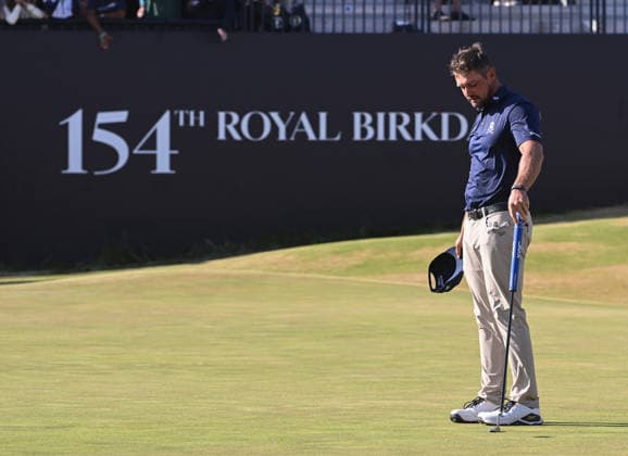 Bryson Dechambeau (USA) looks visibly upset after finishing his round on the 18th Green, as despite some fantastic support he suffered some horrible abuse accusing him of being a cheat 154th Open Golf Championships, Royal Birkdale, Southport, UK - 19 Jul 2026Southport Royal Birkdale United Kingdom  Copyright: xGreigxCowie Shutterstockx 16988299bx