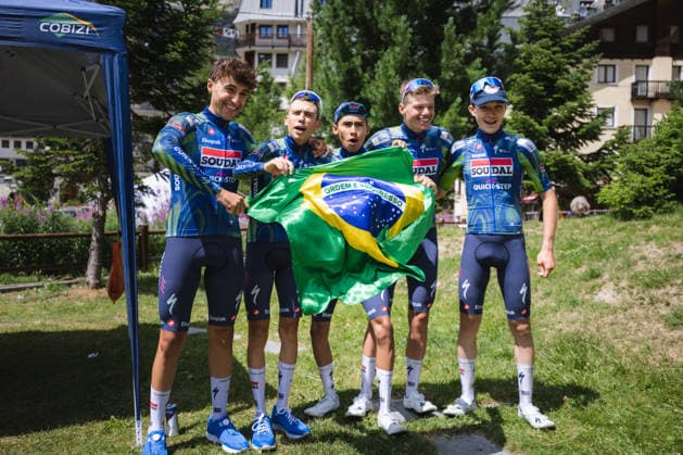 62 Giro Ciclistico Valle DAosta TURIM, TU - 19.07.2026: 62 GIRO CICLISTICO VALLE DAOSTA - Cycling - 62nd Giro Ciclistico Valle D& 39;Aosta - 4th and final stage, from Valtournenche to Breuil-Cervinia in Italy, held this Sunday (19). In the photo, Henrique Bravo (BRA), from the Soudal Quick-Step Development team, winner of the 62nd Giro. (Photo: Luca Castro Fotoarena) x2986916x  LucaxCastro
