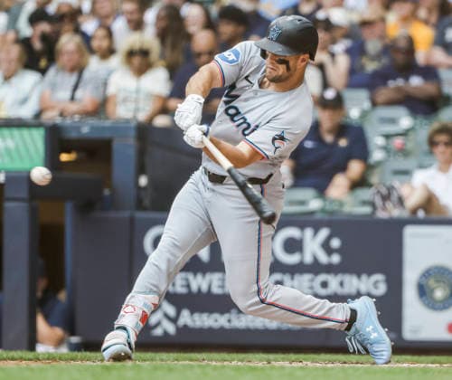 Miami Marlins center fielder Jakob Marsee hits a single in the third inning of the MLB, Baseball Herren, USA game between the Miami Marlins and the Milwaukee Brewers at American Family Field in Milwaukee, Wisconsin on Sunday July 19, 2026.  MIL20260719809 TANNENxMAURY
