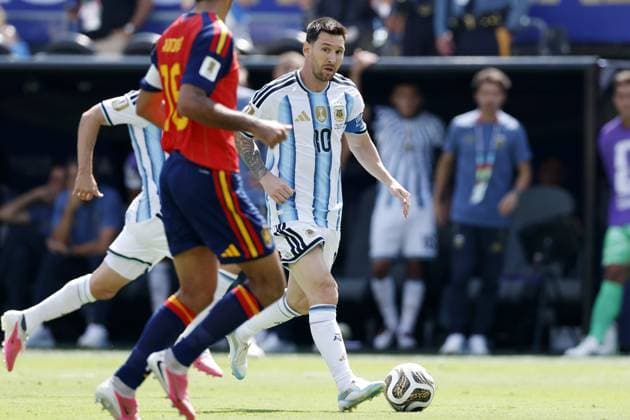 EAST RUTHERFORD, NEW JERSEY - (LR) Rodri of Spain, Lionel Messi of Argentina during the 2026 FIFA World Cup, WM, Weltmeisterschaft, Fussball final between Spain and Argentina at the New York New Jersey Stadium on July 19, 2026, in East Rutherford, New Jersey, United States. MAURICE VAN STEEN ANP World Cup Soccer 2026 xVIxANPxSportx xMauricexvanxSteenxIVx 563861005 originalFilename: 563861005.jpg