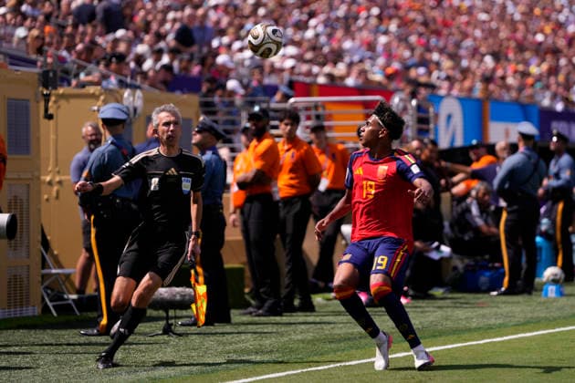 Spain v Argentina: Final - FIFA World Cup, WM, Weltmeisterschaft, Fussball 2026 Lamine Yamal of Spain in action during the FIFA World Cup 2026 Final match between Spain and Argentina at New York New Jersey Stadium on July 19, 2026 in East Rutherford, United States. East Rutherford NJ United States  Copyright: xJosexBretonx originalFilename:bretonhernandez-spainvar260719_nprjn.jpg