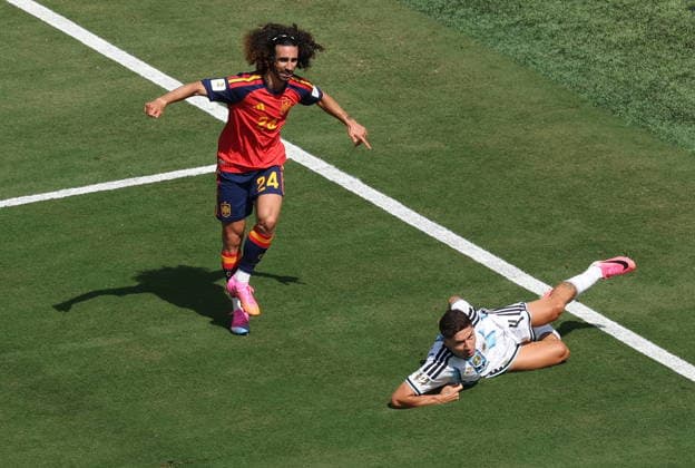 FIFA World Cup, WM, Weltmeisterschaft, Fussball 2026 final - Spain vs Argentina Marc Cucurella of Spain (L) in action during the FIFA World Cup 2026 final match Spain against Argentina, in New Jersey, USA, 19 July 2026. EAST RUTHERFORD United States  Copyright: xSARAHxYENESELx