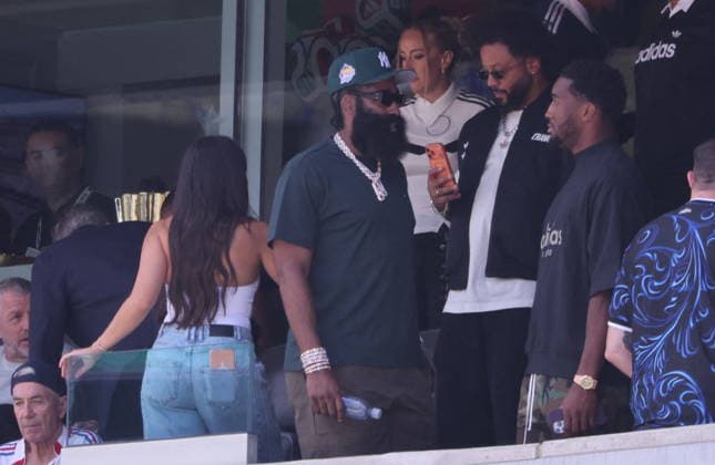 2026 World Cup Final - VIP In The Stands - USA James Harden in the stands during the FIFA World Cup, WM, Weltmeisterschaft, Fussball 2026 final football match between Spain and Argentina on July 19, 2026 at the New York Stadium in East Rutherford, NJ, USA. Photo by Charles Guerin ABACAPRESS.COM East Rutherford NJ United States  Copyright: xGuerinxCharles ABACAx