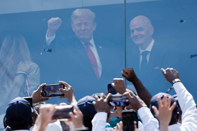 USA President Donald Trump and the FIFA President Gianni Infantino attend the FIFA World Cup, WM, Weltmeisterschaft, Fussball 2026 final match between Spain and Argentina at MetLife stadium in East Rutherford, NJ, USA, 19 July 2026. FIFA World Cup 2026 - Spain vs. Argentina !ACHTUNG: NUR REDAKTIONELLE NUTZUNG!  Copyright: xLAVANDEIRAxJRx GR7009 20260719-55020939650_1