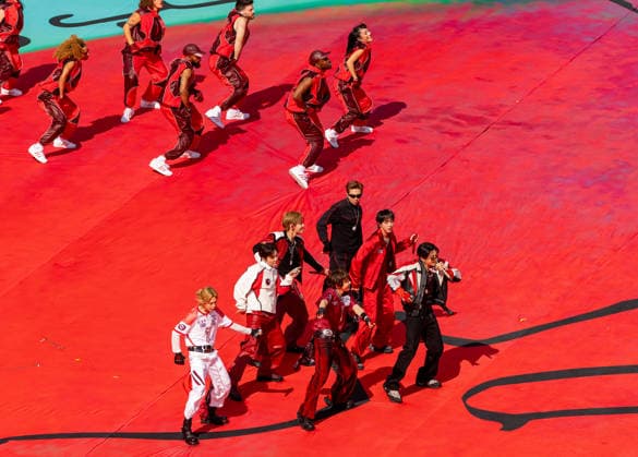 Football - FIFA World Cup, WM, Weltmeisterschaft, Fussball 2026 - Final - Spain v Argentina NEW JERSEY, USA - Sunday, July 19, 2026: BTS performing in the half time show during the FIFA World Cup Final 2026 between Spain and Argentina at the Met Life Stadium. (Photo by David Rawcliffe Propaganda) EAST RUTHERFORD Met Life Stadium NEW JERSEY UNITED STATES OF AMERICA  Copyright: xDavidxRawcliffex P2026-07-19-Spain_Argentina-68