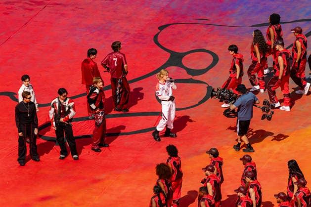 Football - FIFA World Cup, WM, Weltmeisterschaft, Fussball 2026 - Final - Spain v Argentina NEW JERSEY, USA - Sunday, July 19, 2026: BTS performing in the half time show during the FIFA World Cup Final 2026 between Spain and Argentina at the Met Life Stadium. (Photo by David Rawcliffe Propaganda) EAST RUTHERFORD Met Life Stadium NEW JERSEY UNITED STATES OF AMERICA  Copyright: xDavidxRawcliffex P2026-07-19-Spain_Argentina-70
