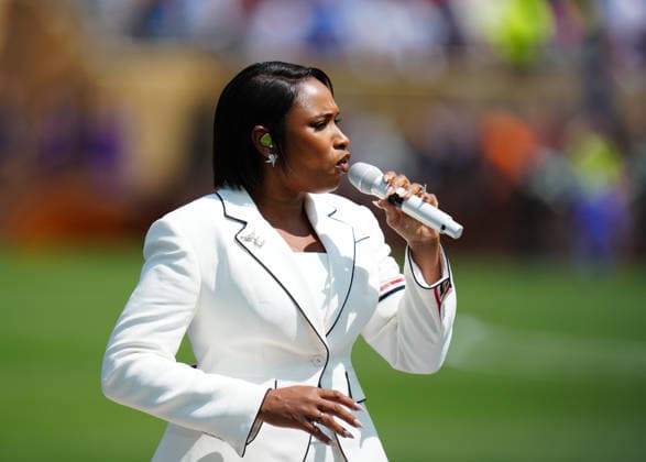 (260720) -- NEW JERSEY, July 20, 2026 -- Jennifer Hudson performs before the final match between Spain and Argentina at the 2026 FIFA World Cup, WM, Weltmeisterschaft, Fussball at the New York New Jersey Stadium, the United States, July 19, 2026. ) (SP)U.S.-NEW JERSEY-FOOTBALL-FIFA WORLD CUP-FINAL-ESP VS ARG JiaxHaocheng 