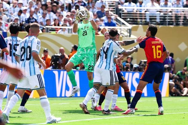 RECORD DATE NOT STATED FIFA World Cup, WM, Weltmeisterschaft, Fussball 2026 - Final - Spain v Argentina Emiliano Martinez Goalkeeper of Argentina during the 2026 FIFA World Cup final between Spain and Argentina at New York New Jersey Stadium, in East Rutherford, United States, on Sunday, July 19, 2026.(Foto: William Volcov Brazil Photo Press IMAGO) Sports East Rutherford NJ United States Copyright: xWILLIAMxVOLCOVx
