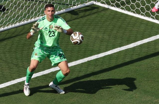 FIFA World Cup, WM, Weltmeisterschaft, Fussball 2026 final - Spain vs Argentina Enzo Fernandez of Argentina in action during the FIFA World Cup 2026 final match Spain against Argentina, in New Jersey, USA, 19 July 2026. EAST RUTHERFORD United States  Copyright: xSARAHxYENESELx