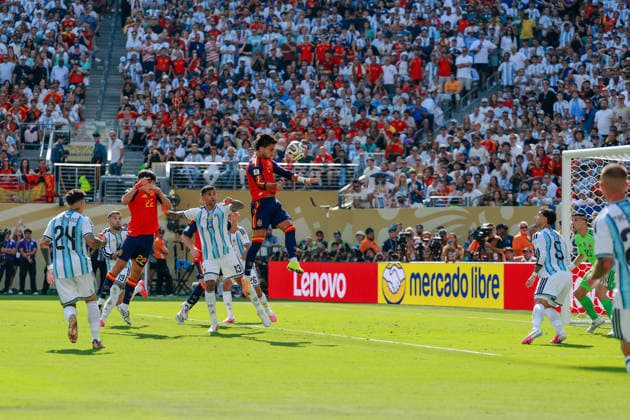 2026 FIFA World Cup, WM, Weltmeisterschaft, Fussball Final Spain v Argentina New York New Jersey Stadium 19.07.2026 Ferran Torres of Spain heads at goal 2026 FIFA World Cup Final Spain v Argentina New York New Jersey Stadium 19.07.2026 Photograph By Marc Aspland The Times  Copyright: xMarcxAsplandx NINTCHDBPICT001096409799