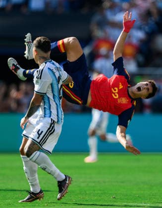 260719 Pau Cubarsi of Spain and Enzo Fernandez of Argentina during the FIFA World Cup, WM, Weltmeisterschaft, Fussball 2026 final football match between Spain and Argentina on July 19, 2026 in East Rutherford, New Jersey. Photo: Joel Marklund BILDBYRAN kod JM JM0829 bbeng fotboll football soccer fotball vm fotbolls-vm fotball-vm fotbolls-vm 2026 fifa world cup 2026 final *** July 19, 2026: Pau Cubarsi of Spain and Enzo Fernandez of Argentina during the 2026 FIFA World Cup final soccer match between Spain and Argentina on July 19, 2026 in East Rutherford, New Jersey. Photo by Joel Marklund. BILDBYRAN code JM JM0829 bbeng soccer football fotball World Cup soccer World Cup 2026 FIFA World Cup 2026 final  Copyright: JOELxMARKLUND BB260719JM071