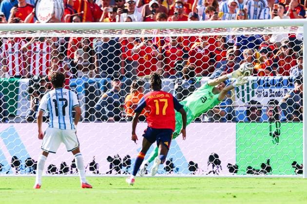 RECORD DATE NOT STATED FIFA World Cup, WM, Weltmeisterschaft, Fussball 2026 - Final - Spain v Argentina Emiliano Martinez Goalkeeper of Argentina during the 2026 FIFA World Cup final between Spain and Argentina at New York New Jersey Stadium, in East Rutherford, United States, on Sunday, July 19, 2026.(Foto: William Volcov Brazil Photo Press IMAGO) Sports East Rutherford NJ United States Copyright: xWILLIAMxVOLCOVx