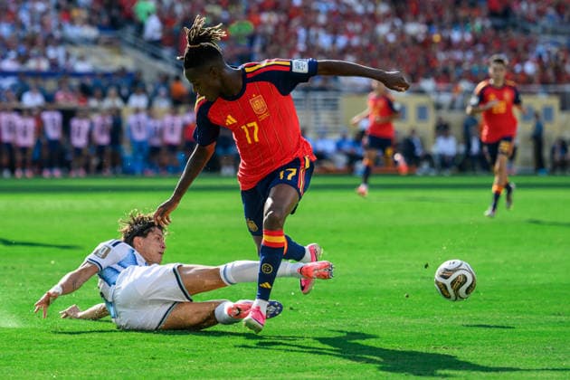 260719 Giuliano Simeone of Argentina and Nico Williams of Spain during the FIFA World Cup, WM, Weltmeisterschaft, Fussball 2026 final football match between Spain and Argentina on July 19, 2026 in East Rutherford, New Jersey. Photo: Joel Marklund BILDBYRAN kod JM JM0829 bbeng fotboll football soccer fotball vm fotbolls-vm fotball-vm fotbolls-vm 2026 fifa world cup 2026 final *** July 19, 2026: Giuliano Simeone of Argentina and Nico Williams of Spain during the 2026 FIFA World Cup final soccer match between Spain and Argentina on July 19, 2026 in East Rutherford, New Jersey. Photo by Joel Marklund. BILDBYRAN code JM JM0829 bbeng soccer football soccer World Cup soccer World Cup 2026 FIFA World Cup 2026 final  Copyright: JOELxMARKLUND BB260719JM087