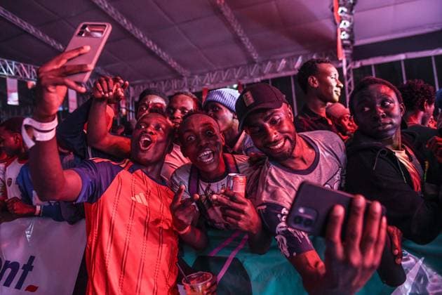 Supporters follow FIFA World Cup, WM, Weltmeisterschaft, Fussball 2026 final in Kenya NAIROBI, KENYA - JULY 19: Hundreds of football fans gather at an event venue to watch the FIFA World Cup 2026 final between Spain and Argentina on a giant screen in Nairobi, Kenya, on July 19, 2026. Gerald Anderson Anadolu Nairobi Kenya. Editorial use only. Please get in touch for any other usage.  Copyright: x2026xAnadoluxGeraldxAndersonx