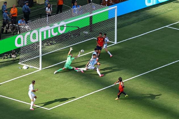 Ferran Torres scores for Spain Spain v Argentina, 2026 FIFA World Cup, WM, Weltmeisterschaft, Fussball Final, Football, New York New Jersey Stadium, East Rutherford, New Jersey, USA - 19 Jul 2026East Rutherford New York New Jersey Stadium New Jersey (NJ) United States of America  Copyright: xMichaelxZemanek Shutterstockx 16995475cg