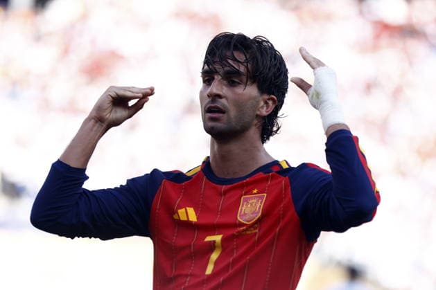 FIFA World Cup, WM, Weltmeisterschaft, Fussball 2026 final - Spain vs Argentina Ferran Torres of Spain celebrates scoring the 1-0 goal during the FIFA World Cup 2026 final match Spain against Argentina, in East Rutherford, New Jersey, USA, 19 July 2026. EAST RUTHERFORD United States  Copyright: xWILLxOLIVERx