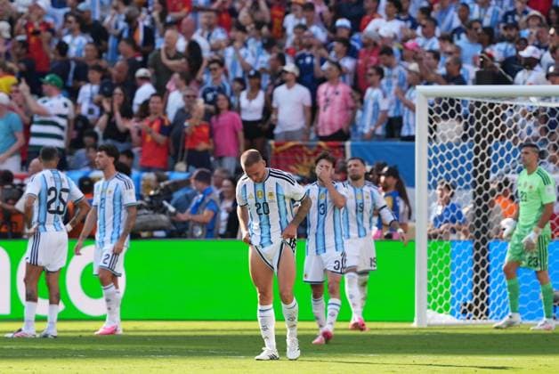 Alexis Mac Allister of Argentina appears dejected after Ferran Torres of Spain opens the scoring Spain v Argentina, 2026 FIFA World Cup, WM, Weltmeisterschaft, Fussball Final, Football, New York New Jersey Stadium, East Rutherford, New Jersey, USA - 19 Jul 2026East Rutherford New York New Jersey Stadium New Jersey (NJ) United States of America  Copyright: xIsmaelxAdnan Shutterstockx 16998023fg