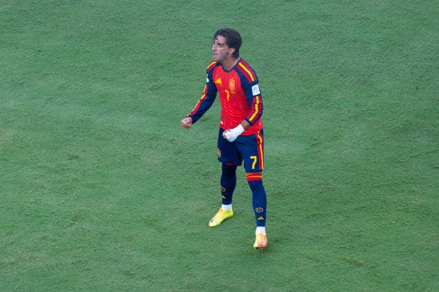 Torjubel nach dem Tor zum 1:0 für Spanien durch Torschütze Ferran Torres (Spain, 7) FIFA World Cup, WM, Weltmeisterschaft, Fussball 2026 Final: Spanien v Argentinien 19 July 2026, FIFA World Cup 2026 Finale: Spanien v Argentinien (Final) at New York New Jersey Stadium in East Rutherford, New Jersey, USA. Photo: Marco Bader *** Celebrations after Spain s 1-0 goal by Ferran Torres, Spain, 7 FIFA World Cup 2026 Final: Spain vs. Argentina, July 19, 2026, FIFA World Cup 2026 Final: Spain vs. Argentina at New York New Jersey Stadium in East Rutherford, New Jersey, USA. Photo by Marco Bader Copyright: HMBxMedia xMarcoxBader