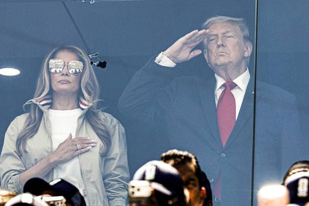 EAST RUTHERFORD, NEW JERSEY - (LR) First Lady Melania Trump, United States President Donald Trump during the 2026 FIFA World Cup, WM, Weltmeisterschaft, Fussball final between Spain and Argentina at the New York New Jersey Stadium on July 19, 2026, in East Rutherford, New Jersey, United States. MAURICE VAN STEEN ANP World Cup Soccer 2026 xVIxANPxSportx xMauricexvanxSteenxIVx 563899896 originalFilename: 563899896.jpg