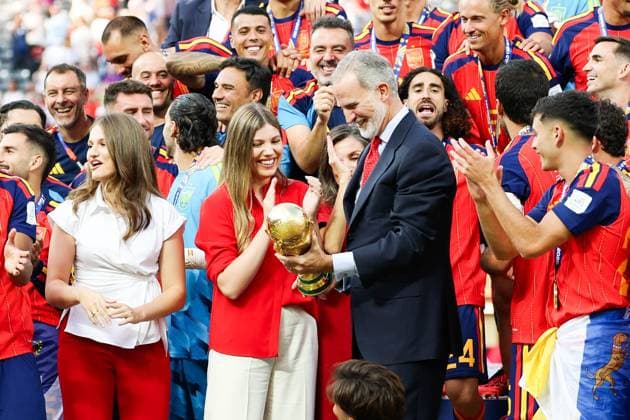 Sport Themen der Woche KW29 Sport Bilder des Tages #2 July 19, 2026, East Rutherford, Nj, United States: The Spanish royal family, including King Felipe VI, Queen Letizia, Princess Leonor, and Infanta Sofia, celebrate the World Cup title alongside the players at New York New Jersey Stadium, in East Rutherford, United States, on Sunday, July 19, 2026.(Foto: Brazil Photo Press Brazil Photo Press) INTERNATIONAL FIFA World Cup, WM, Weltmeisterschaft, Fussball 2026 - Final - Spain V Argentina  - ZUMAv122 20260719_aap_v122_230 Copyright: xWilliamxVolcovx