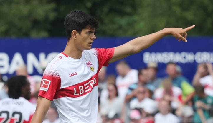 19.07.2026, Deutschland, Balingen, Fußball Bundesliga, Saison 2026 2027, Testspiel, TSG Balingen vs. VfB Stuttgart, Chema Andres ( VfB ) *** July 19, 2026, Germany, Balingen, Bundesliga, 2026–2027 season, Friendly match, TSG Balingen vs. VfB Stuttgart, Chema Andres (VfB)