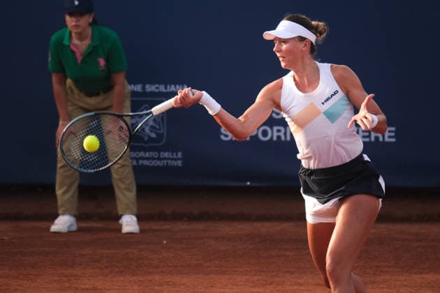 IPA86837349 - Palermo, Italy, July 2026. Country Time Club, Palermo Ladies Open 2026, a women s professional tennis tournament on the WTA, Tennis Damen 125 circuit. Pictured: Raluka Serban vs. Amarissa Toth  Copyright: xFedericoxSerra IPAxSportx xx 86837349
