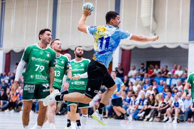 19.07.2026, GER, Handball, Maenner, Saison 26 27, Opel 1.Bl, Testspiel, ThSV Eisenach - HSG Wetzlar Gian Attenhofer (ThSV Eisenach,11) 99848 Wutha-Farnroda Hörselberghalle Thueringen Deutschland *** July 19, 2026, GER, Handball, Men, Season 26–27, Opel 1st Division, Friendly Match, ThSV Eisenach vs. HSG Wetzlar, Gian Attenhofer, ThSV Eisenach, 11 99848 Wutha Farnroda, Hörselberghalle, Thuringia, Germany